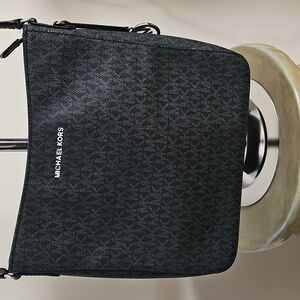 Michael Kors Crossbody Purse